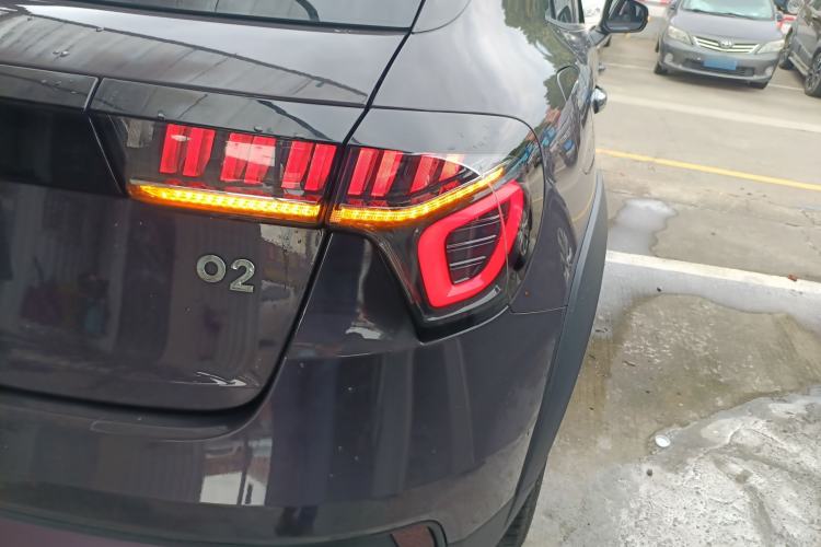 Used Lynk & Co 02 2020 1.5T DCT Two-Wheel Drive Zhaobao Version Exterior 4