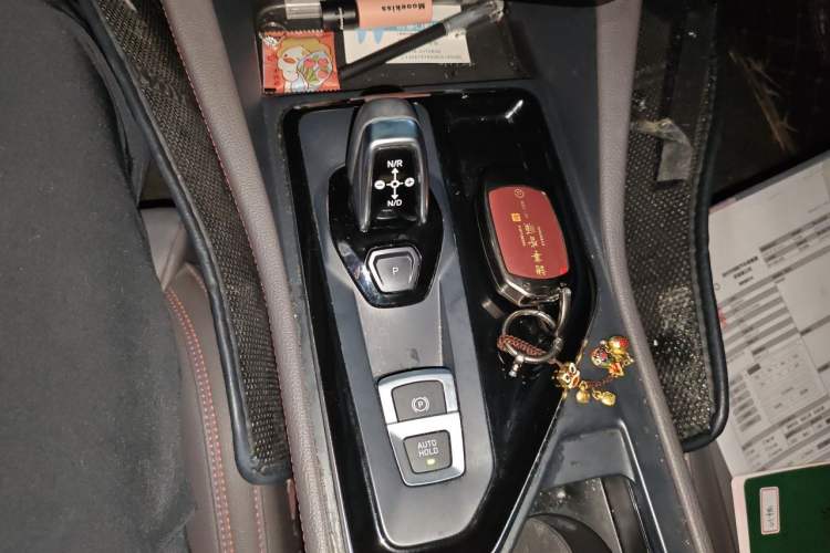 Used Lynk & Co 02 2020 1.5T DCT Two-Wheel Drive Zhaobao Version Gear Lever