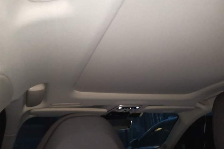 Used Lynk & Co 02 2020 1.5T DCT Two-Wheel Drive Zhaopu Version Headliner