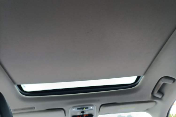 Used Lynk & Co 02 2020 1.5T DCT Two-Wheel Drive Zhaobao Version Headliner