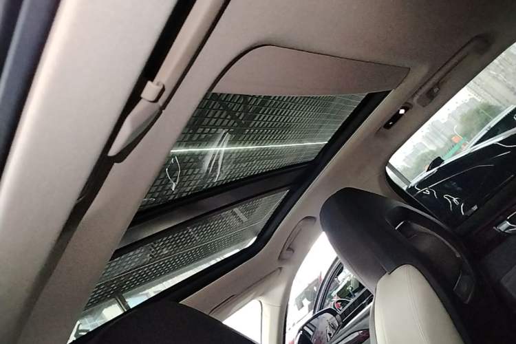 Used Lynk & Co 02 2020 1.5T DCT Two-Wheel Drive Zhaopu Version Headliner