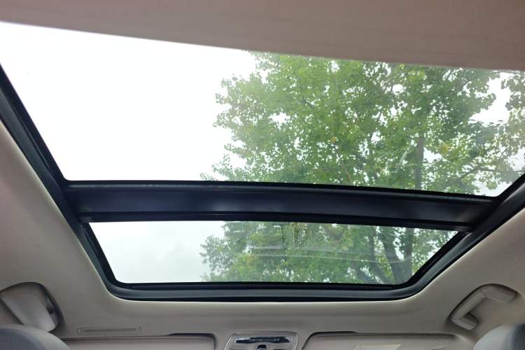 Used Lynk & Co 02 2020 High-Energy Edition 2.0T Automatic Two-Wheel Drive Shine Pro Edition Headliner