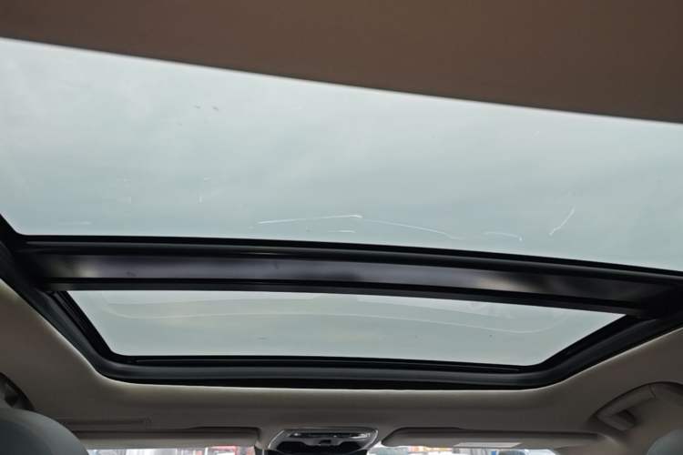 Used Lynk & Co 02 2020 1.5T DCT Two-Wheel Drive Zhaopu Version Headliner