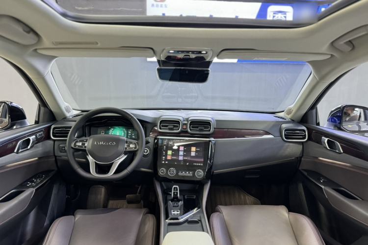 Used Lynk & Co 02 2020 1.5T DCT Two-Wheel Drive Zhaopu Version Interior 3