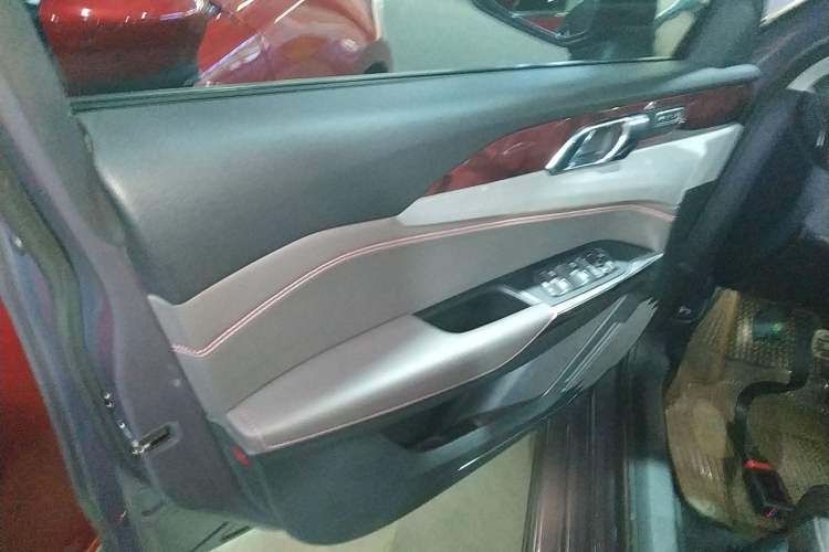 Used Lynk & Co 02 2020 1.5T DCT Two-Wheel Drive Zhaopu Version Interior 4