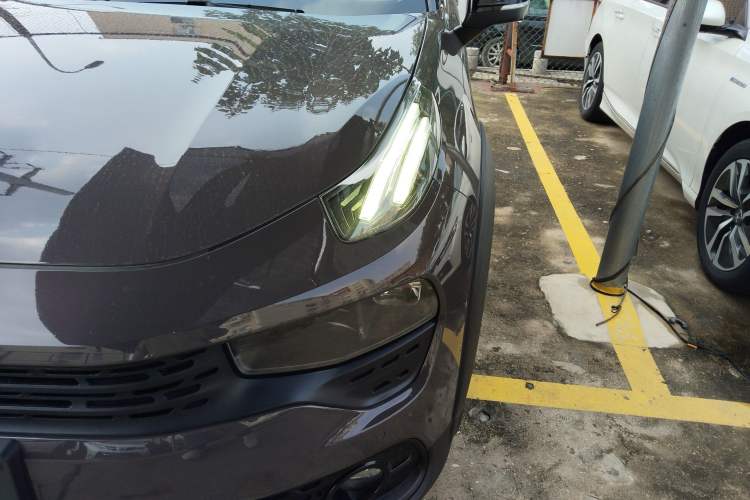 Used Lynk & Co 02 2020 High-Energy Edition 2.0T Automatic Two-Wheel Drive Shine Pro Edition Left Front Headlight