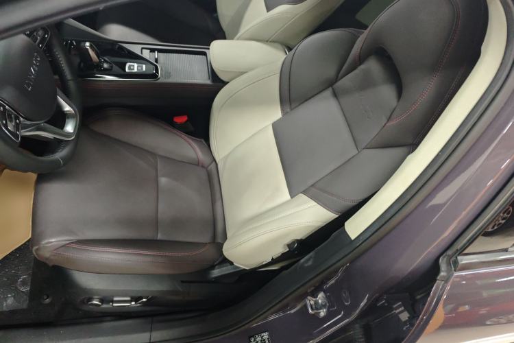 Used Lynk & Co 02 2020 1.5T DCT Two-Wheel Drive Zhaopu Version Left Front Seat