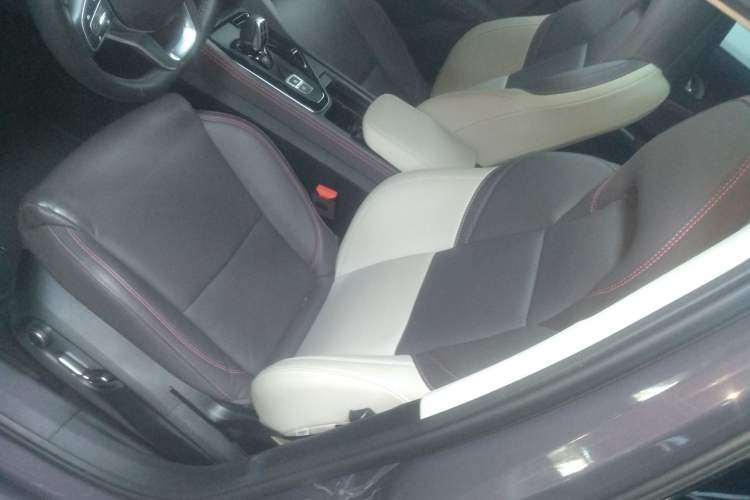 Used Lynk & Co 02 2020 High-Energy Edition 2.0T Automatic Two-Wheel Drive Shine Pro Edition Left Front Seat