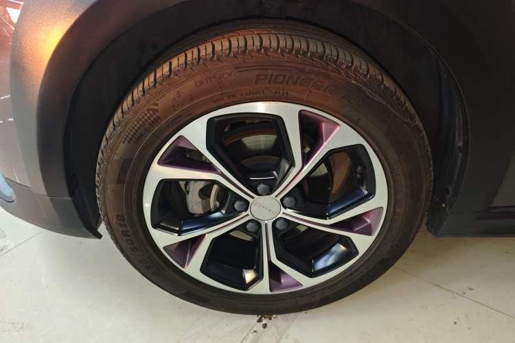 Used Lynk & Co 02 2020 1.5T DCT Two-Wheel Drive Zhaobao Version Left Front Wheel Hub
