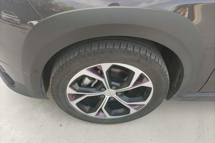 Used Lynk & Co 02 2020 1.5T DCT Two-Wheel Drive Zhaopu Version Left Front Wheel Hub