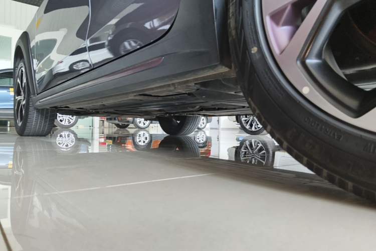 Used Lynk & Co 02 2020 1.5T DCT Two-Wheel Drive Zhaopu Version Left Side Sill