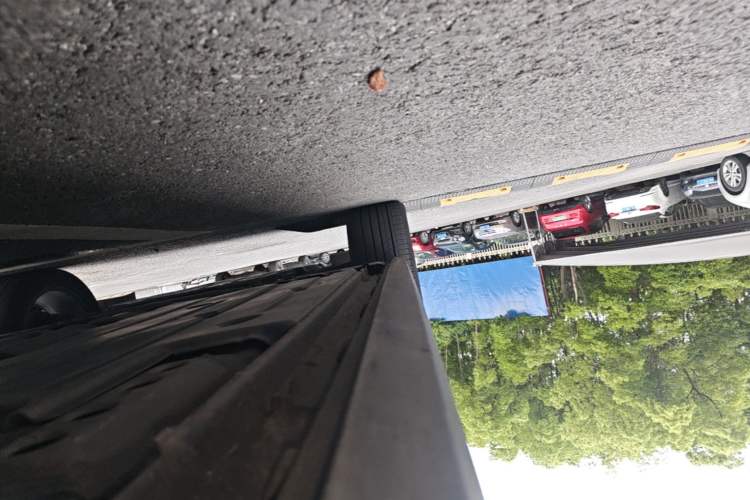 Used Lynk & Co 02 2020 1.5T DCT Two-Wheel Drive Zhaopu Version Left Side Sill