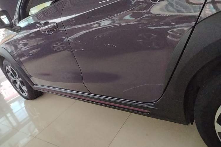 Used Lynk & Co 02 2020 1.5T DCT Two-Wheel Drive Zhaopu Version Left Side Sill