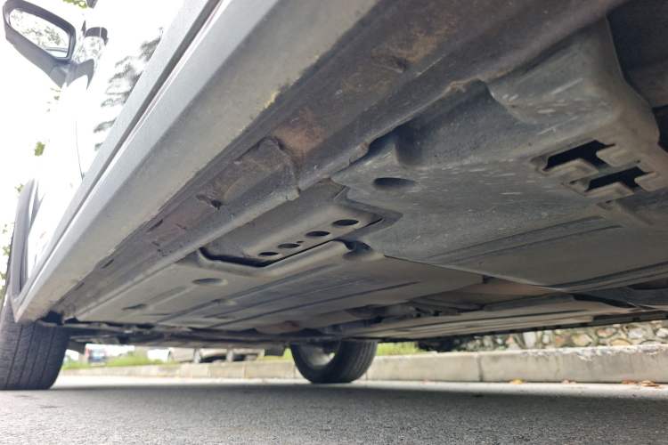 Used Lynk & Co 02 2020 High-Energy Edition 2.0T Automatic Two-Wheel Drive Shine Pro Edition Left Side Sill