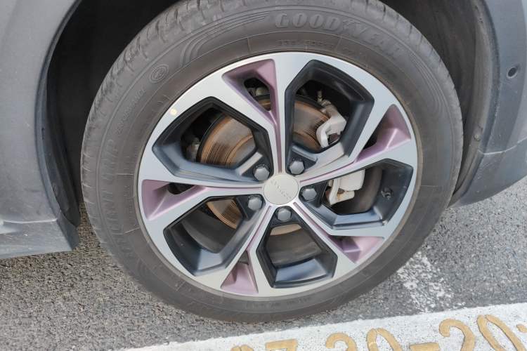 Used Lynk & Co 02 2020 1.5T DCT Two-Wheel Drive Zhaopu Version Right Front Wheel Hub