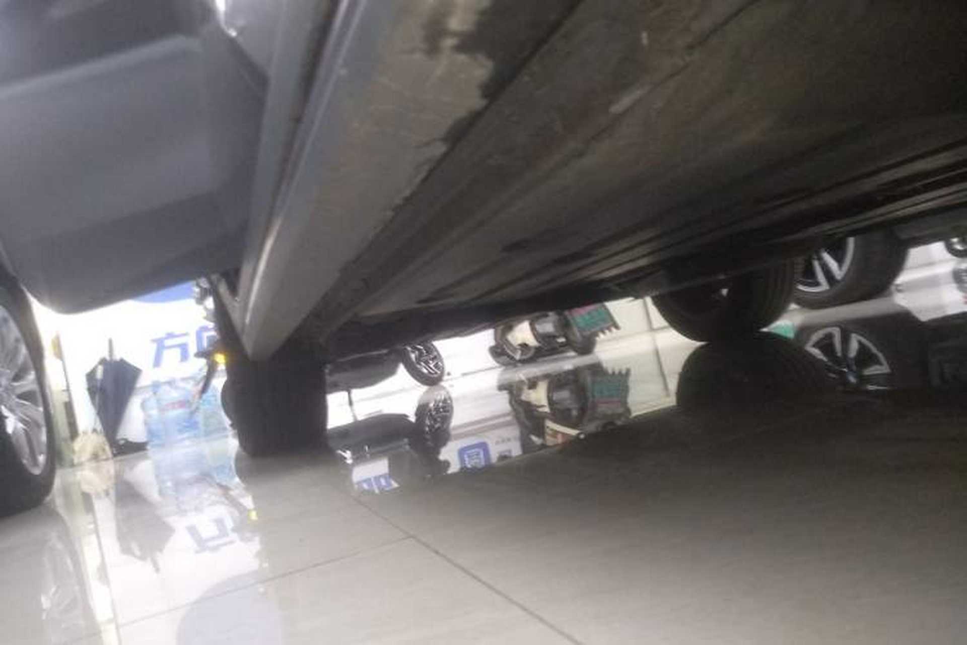Used Lynk & Co 02 2020 High-Energy Edition 2.0T Automatic Two-Wheel Drive Shine Pro Edition Right Side Sill
