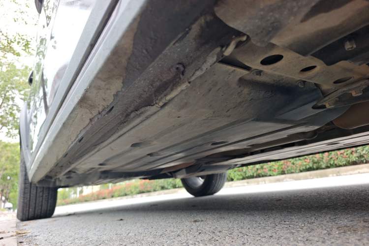 Used Lynk & Co 02 2020 High-Energy Edition 2.0T Automatic Two-Wheel Drive Shine Pro Edition Right Side Sill