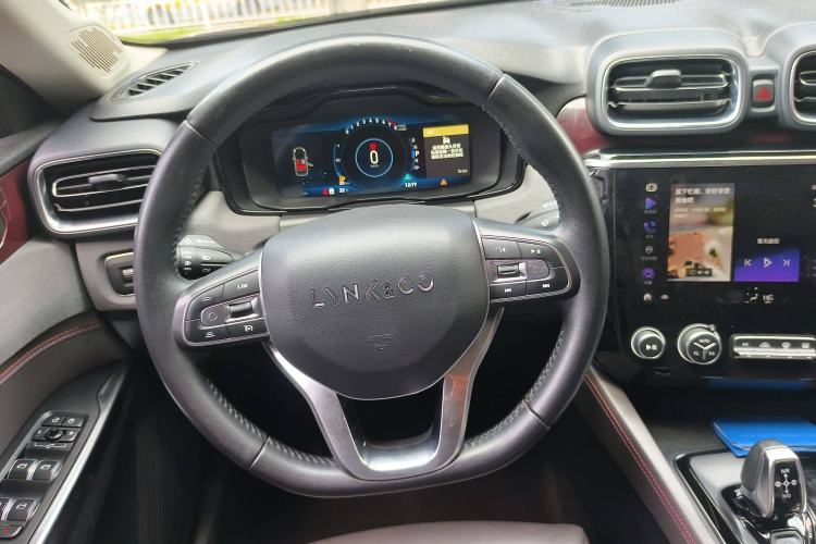 Used Lynk & Co 02 2020 1.5T DCT Two-Wheel Drive Zhaopu Version Steering Wheel