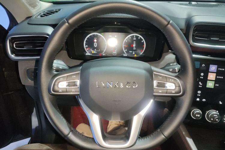 Used Lynk & Co 02 2020 1.5T DCT Two-Wheel Drive Zhaopu Version Steering Wheel