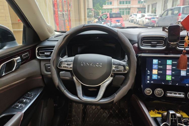 Used Lynk & Co 02 2020 1.5T DCT Two-Wheel Drive Zhaopu Version Steering Wheel