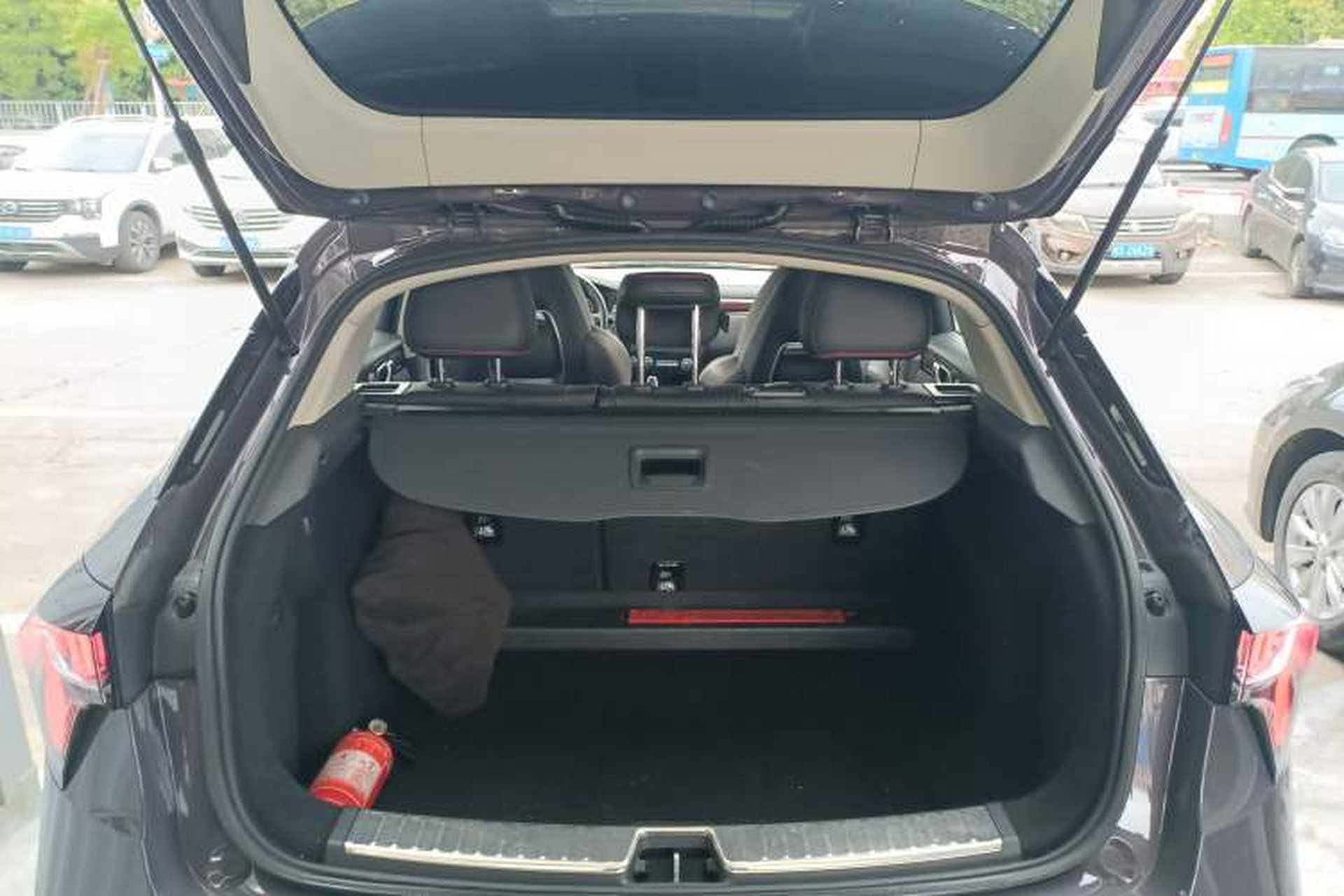Used Lynk & Co 02 2020 1.5T DCT Two-Wheel Drive Zhaobao Version Trunk