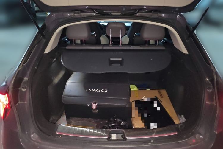 Used Lynk & Co 02 2020 1.5T DCT Two-Wheel Drive Zhaobao Version Trunk