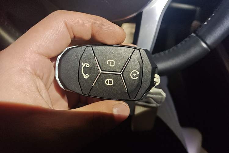 Used Lynk & Co 02 2020 High-Energy Edition 2.0T Automatic Two-Wheel Drive Shine Pro Edition Vehicle Key