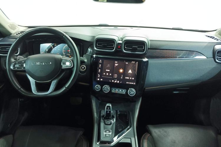 Used Lynk & Co 02 2020 1.5T DCT Two-Wheel Drive Pro Edition Center Console