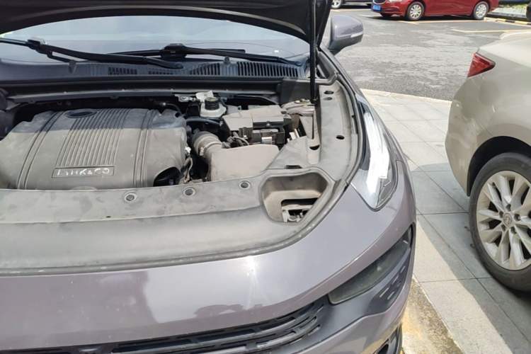 Used Lynk & Co 02 2020 1.5T DCT Two-Wheel Drive Pro Edition Engine Bay Left