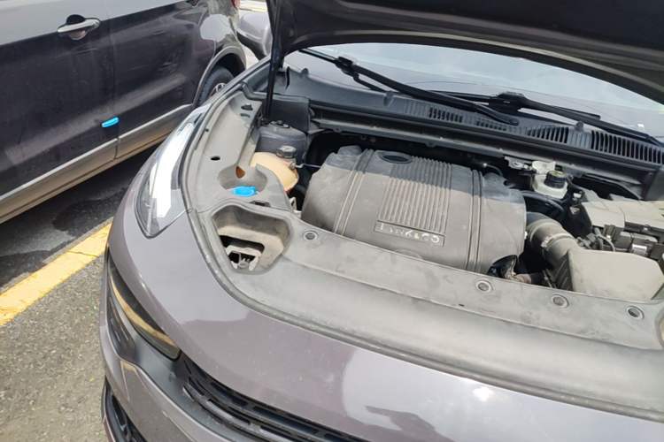 Used Lynk & Co 02 2020 1.5T DCT Two-Wheel Drive Pro Edition Engine Bay Right
