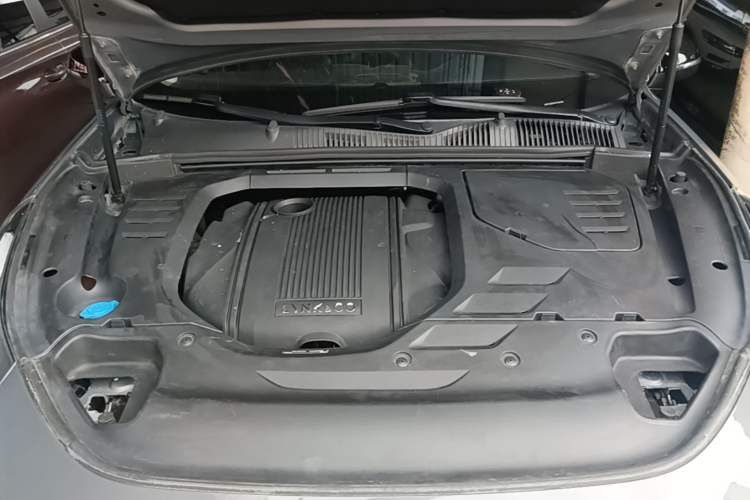 Used Lynk & Co 02 2020 1.5T DCT Two-Wheel Drive Pro Edition Engine Bay