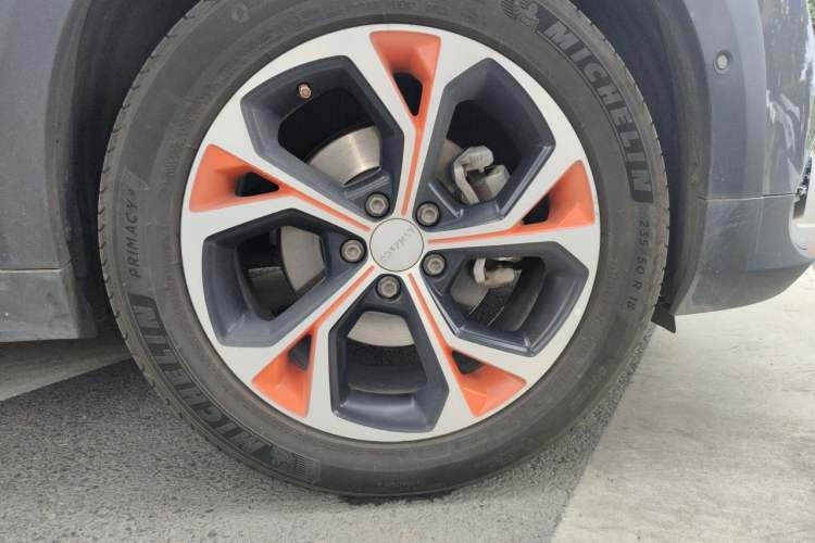 Used Lynk & Co 02 2020 High-Energy Edition 2.0T Automatic Two-Wheel Drive Shine Pro Edition Right Front Wheel Hub