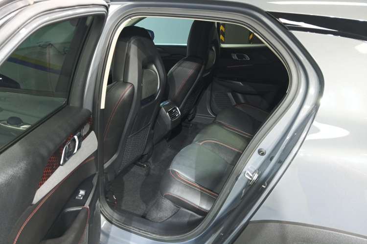 Used Lynk & Co 02 2020 1.5T DCT Two-Wheel Drive Pro Edition Right Rear Seat