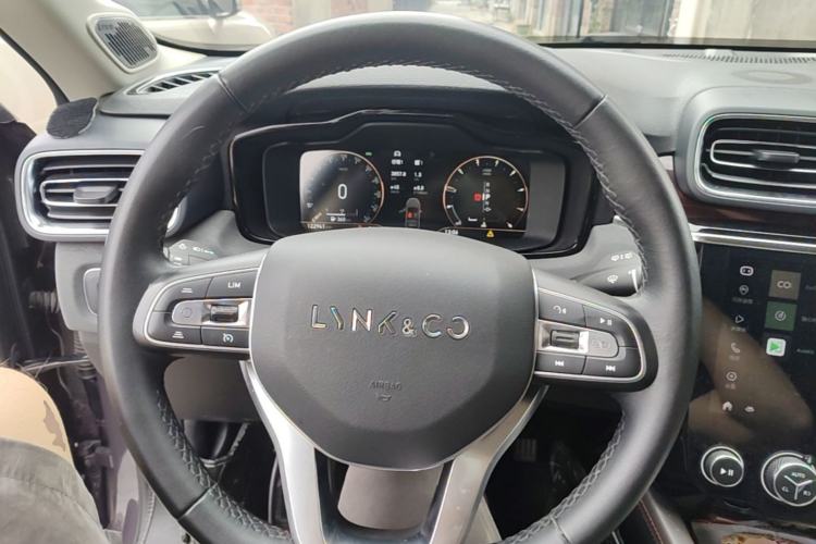 Used Lynk & Co 02 2020 1.5T DCT Two-Wheel Drive Pro Edition Steering Wheel