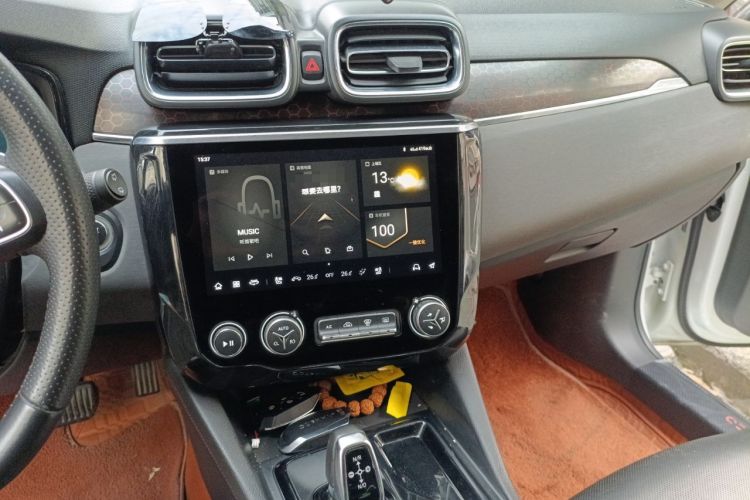 Used Lynk & Co 02 2020 1.5T DCT Two-Wheel Drive Pro Edition Audio And AC Panel