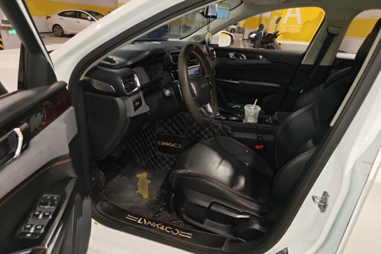Used Lynk & Co 02 2020 1.5T DCT Two-Wheel Drive Sporty Version Driver Seat