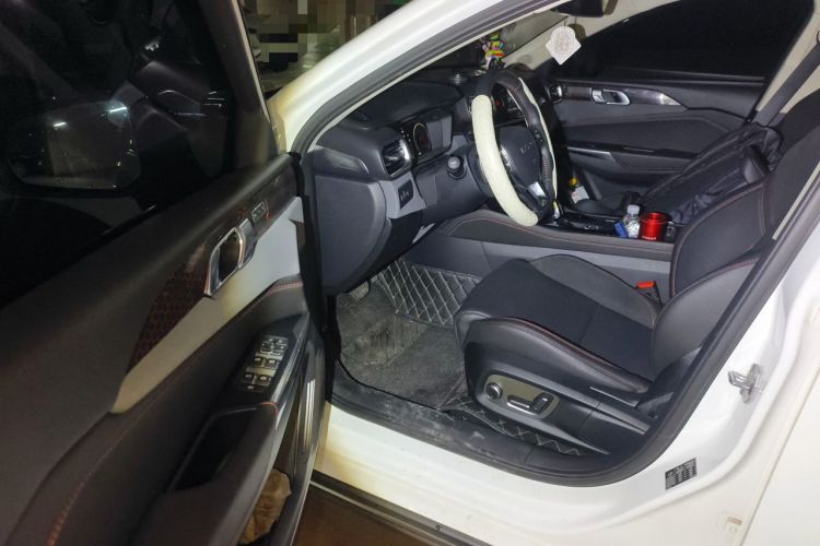 Used Lynk & Co 02 2020 1.5T DCT Two-Wheel Drive Pro Edition Driver Seat