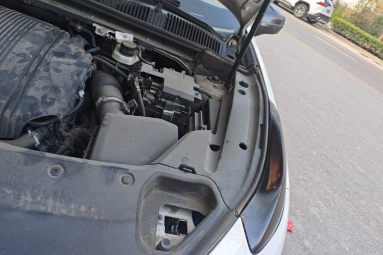 Used Lynk & Co 02 2020 1.5T DCT Two-Wheel Drive Pro Edition Engine Bay Left