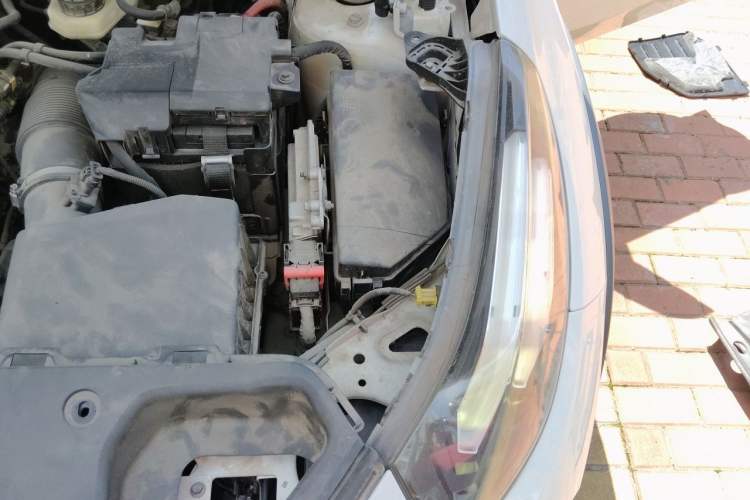 Used Lynk & Co 02 2020 1.5T DCT Two-Wheel Drive Sporty Version Engine Bay Left