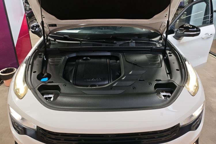 Used Lynk & Co 02 2020 1.5T DCT Two-Wheel Drive Pro Edition Engine Bay
