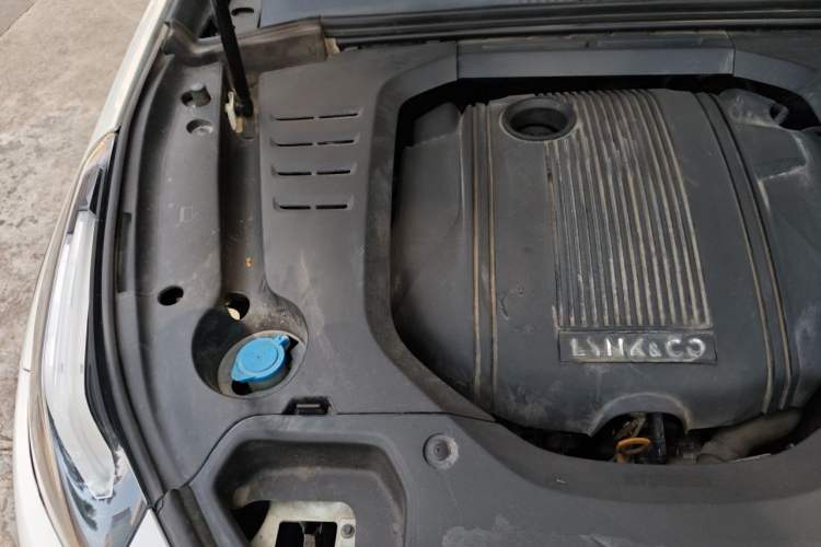 Used Lynk & Co 02 2020 1.5T DCT Two-Wheel Drive Pro Edition Engine Bay Right