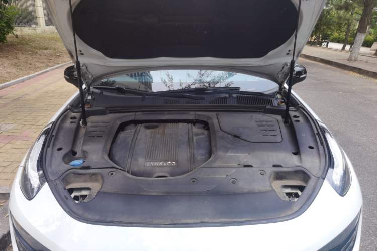 Used Lynk & Co 02 2020 1.5T DCT Two-Wheel Drive Pro Edition Engine Bay