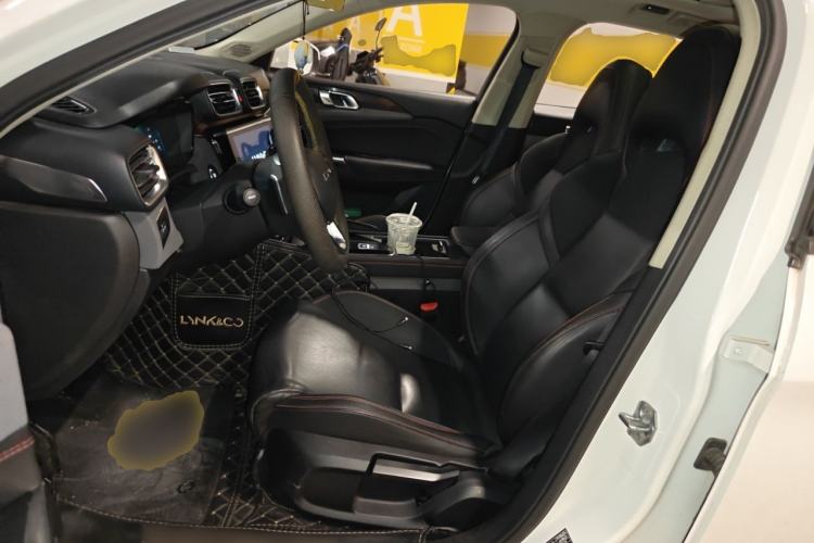 Used Lynk & Co 02 2020 1.5T DCT Two-Wheel Drive Sporty Version Left Front Seat