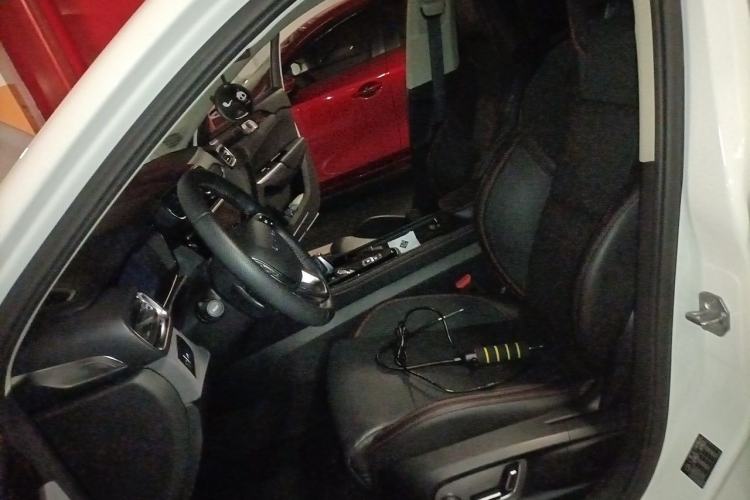 Used Lynk & Co 02 2020 1.5T DCT Two-Wheel Drive Pro Edition Left Front Seat