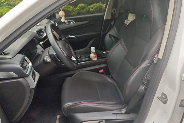 Used Lynk & Co 02 2020 1.5T DCT Two-Wheel Drive Pro Edition Left Front Seat