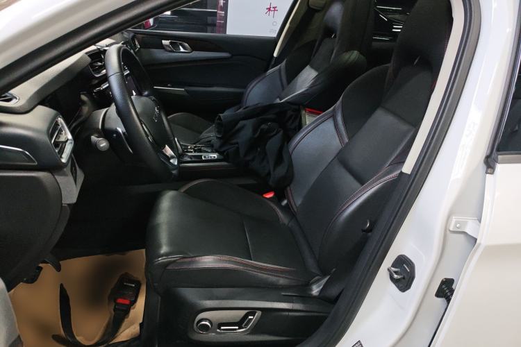 Used Lynk & Co 02 2020 1.5T DCT Two-Wheel Drive Pro Edition Left Front Seat