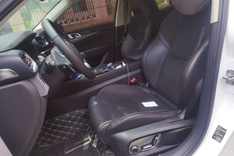 Used Lynk & Co 02 2020 1.5T DCT Two-Wheel Drive Pro Edition Left Front Seat