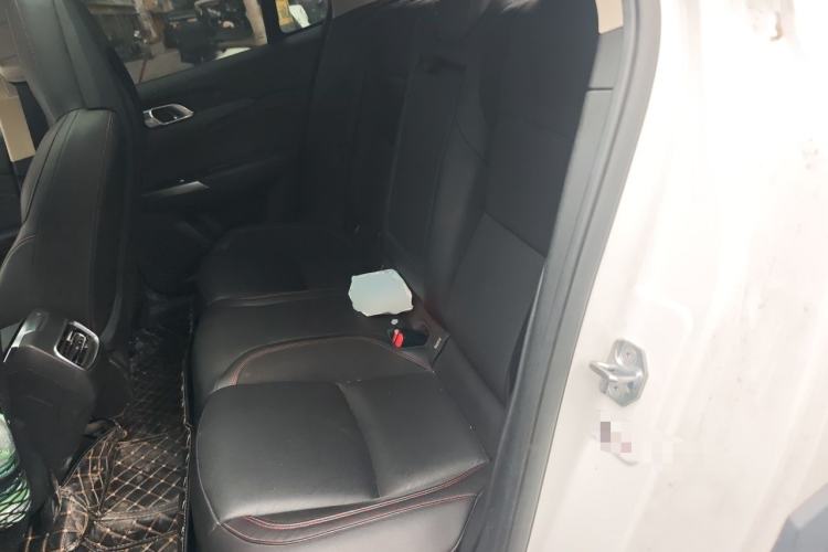 Used Lynk & Co 02 2020 High-Energy Edition 2.0T Automatic Two-Wheel Drive Pro Version Left Rear Seat