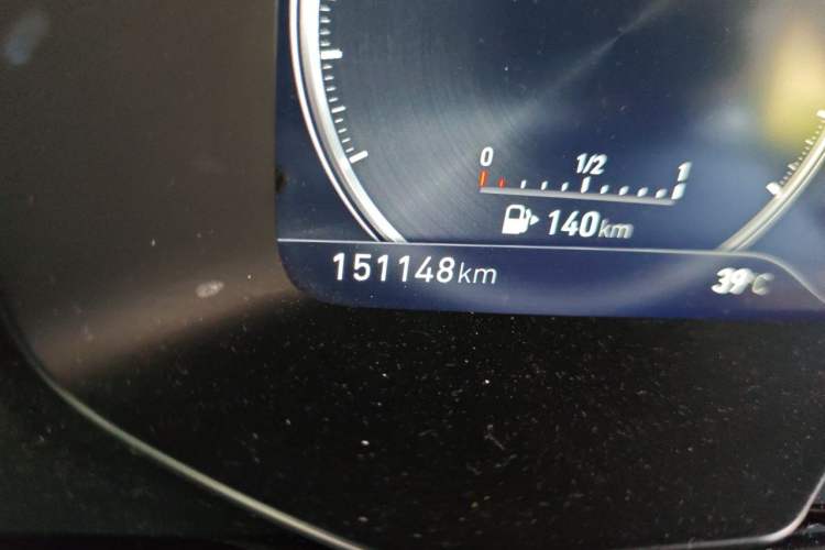 Used Lynk & Co 02 2020 1.5T DCT Two-Wheel Drive Pro Edition Odometer Close Up