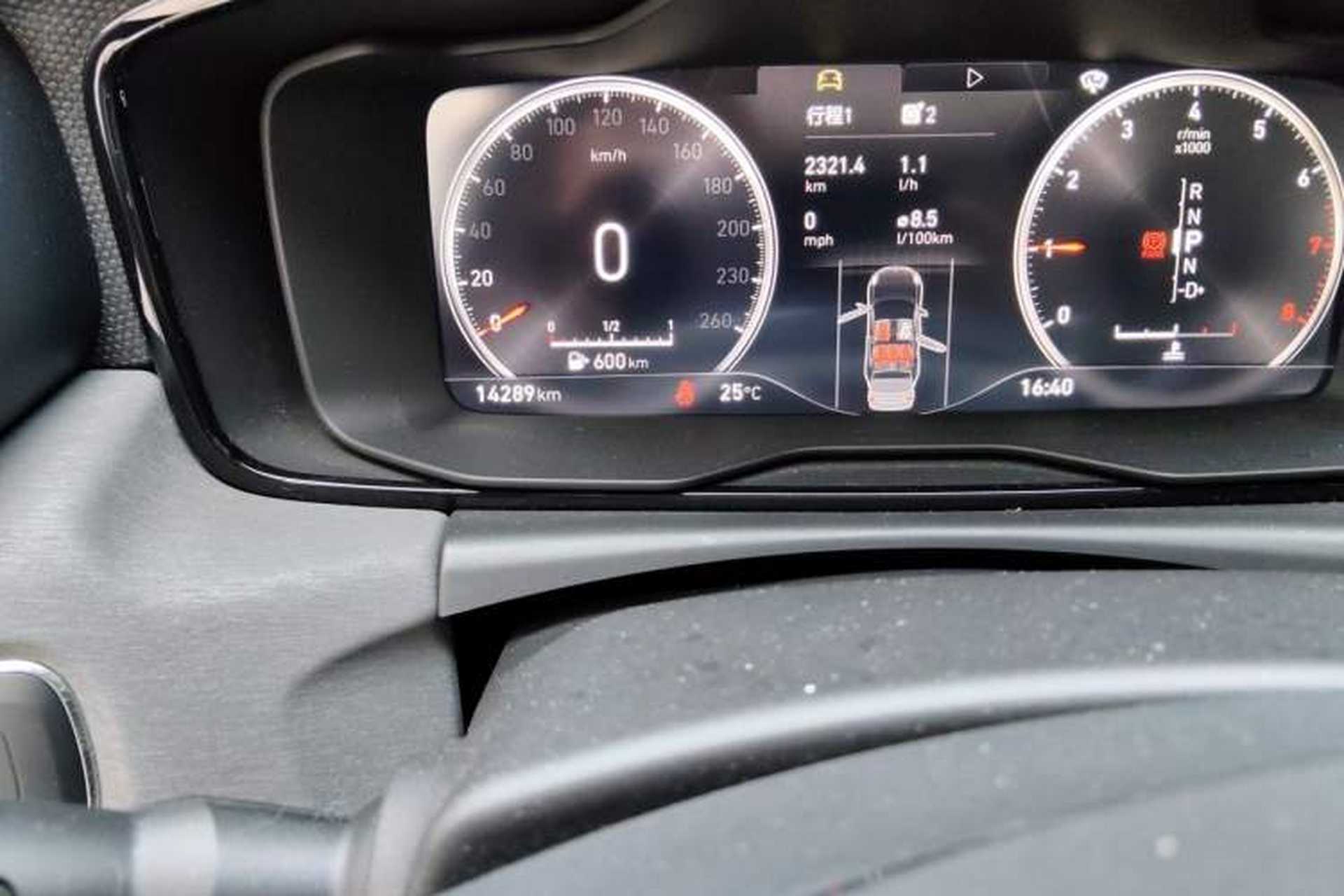 Used Lynk & Co 02 2020 1.5T DCT Two-Wheel Drive Pro Edition Odometer Close Up
